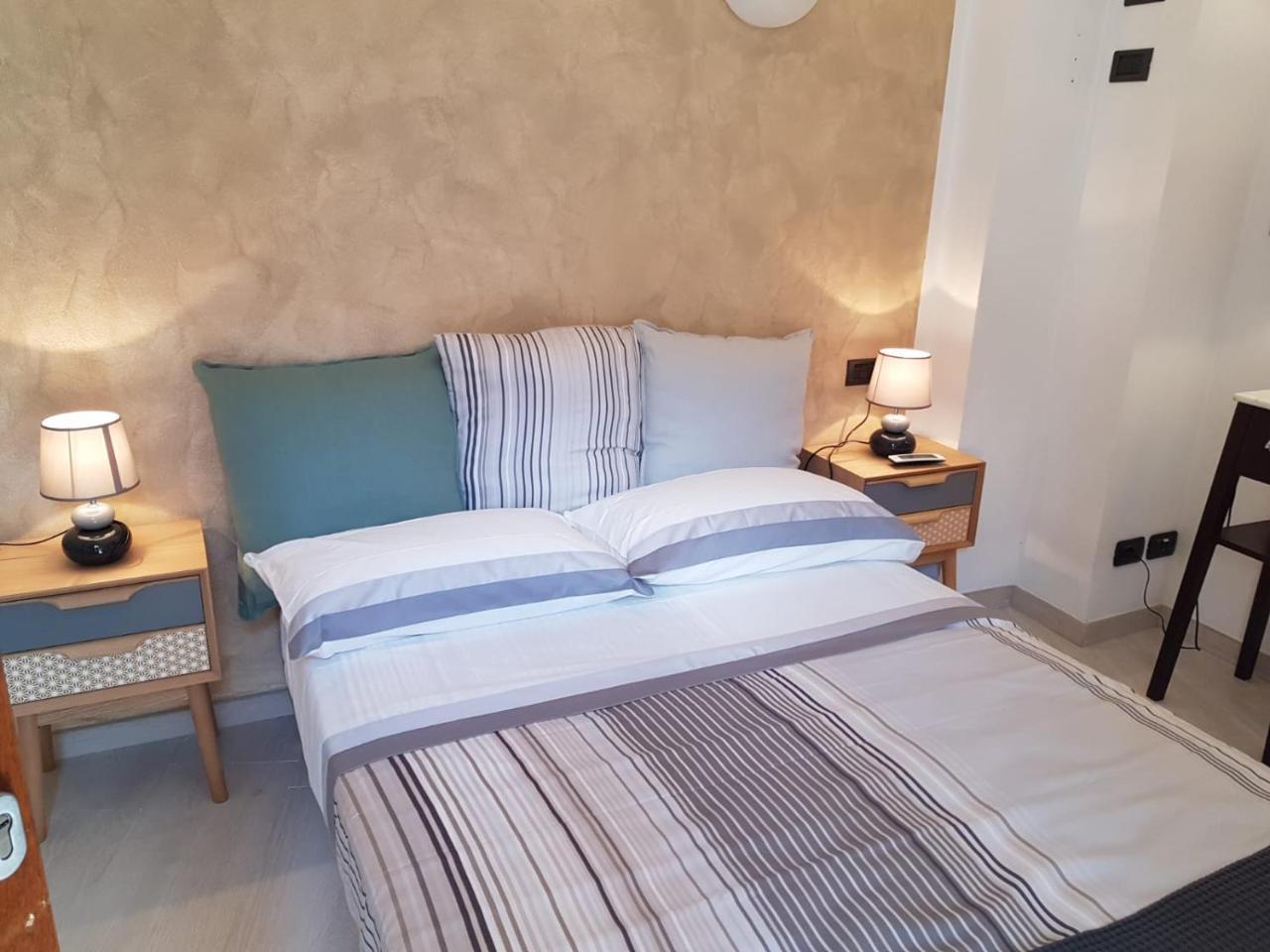 레반토 Bellissima Camera Carolina23 B&B 외부 사진